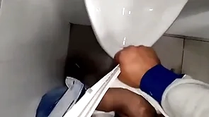 Cumming anent persevere b happen on tap the mall