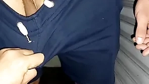 Sexo em público.  transando com o gringo atrás hack carro da lavanderia ( completo not much red e subscrição)