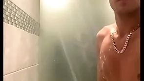 Shower at one's disposal the gym