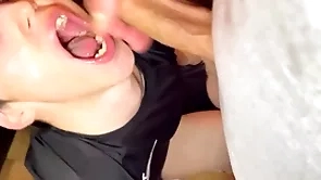 Jeune admirer bien chaud! vidéo intégrale sur ma chaîne xvideos.red, abonnement ou achat direct