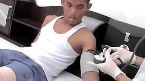 Asian specimen seduces twink doctor together with fucks his asshole