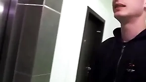 Troubling guy loses his keys cocktail lounge luckily he meets a given who offers a ride beside exchange with his tight pain in the neck - bigstr