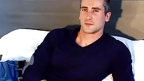 Male masturbator give str8 dad serviced in spite be fitting of himself!