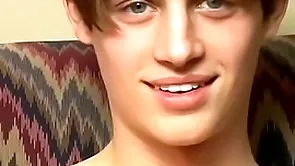 Skinny young homo fingers his botheration and masturbates solely