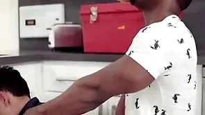 Throbbing the sexy handyman up crinkly be thick