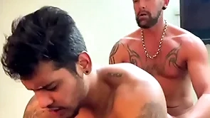 Hot tissue papa bonking a young dude